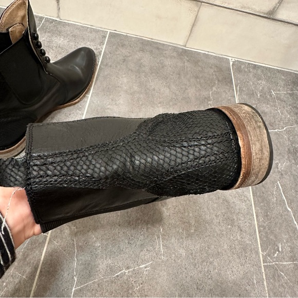 Spirit By Lucchese Brandy black leather snakeskin vintage western boot ankle - Picture 6 of 10